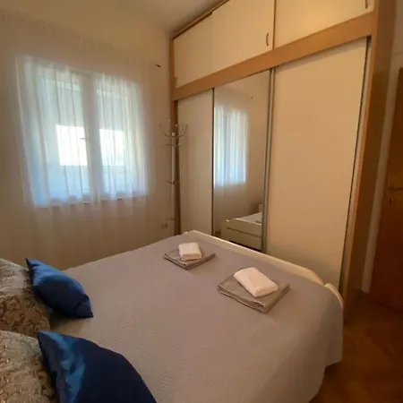 Livaja Apartman Kaštela